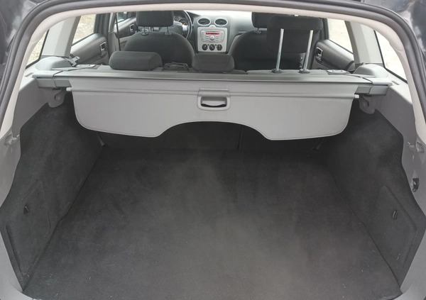 Ford Focus cena 16800 przebieg: 180000, rok produkcji 2010 z Raciąż małe 301